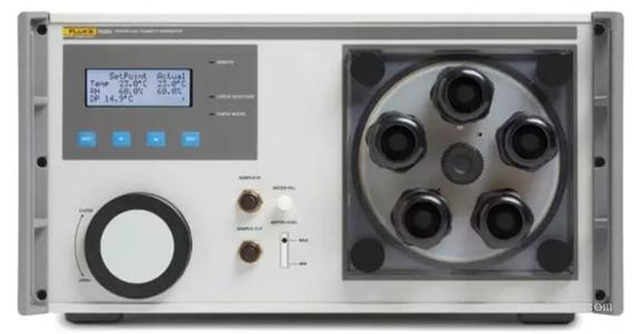 FLUKE5218A