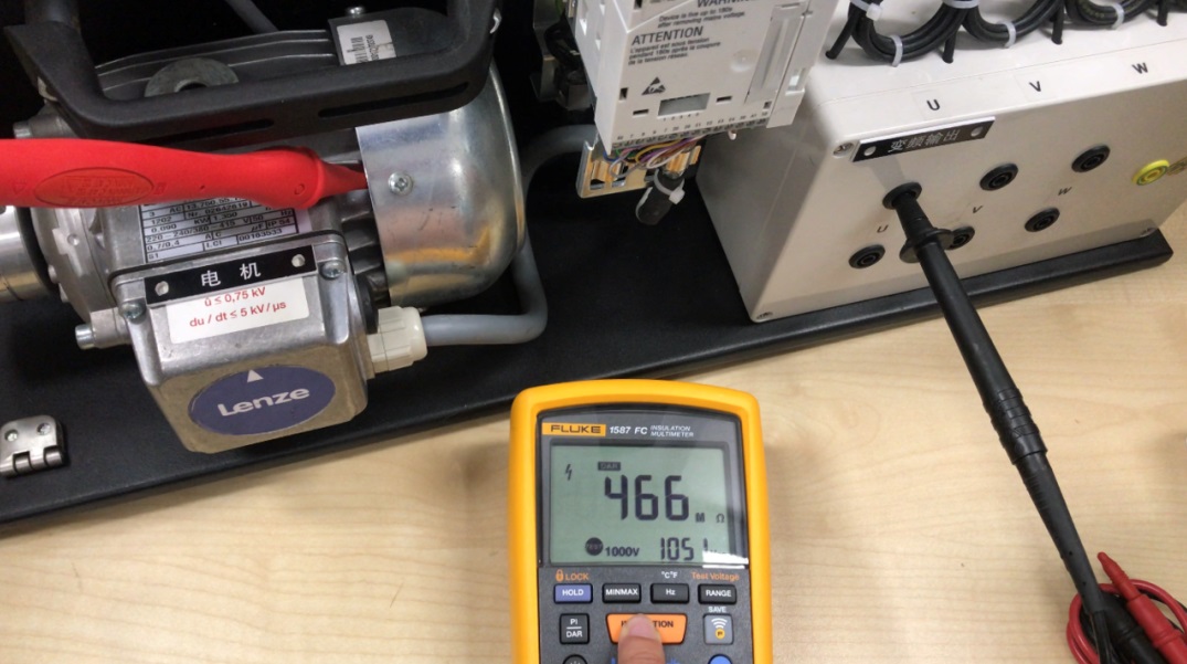 Fluke1537